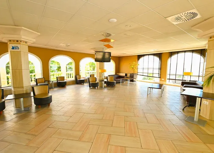 Beautiful Cozy In Pool Paradise! 08 *